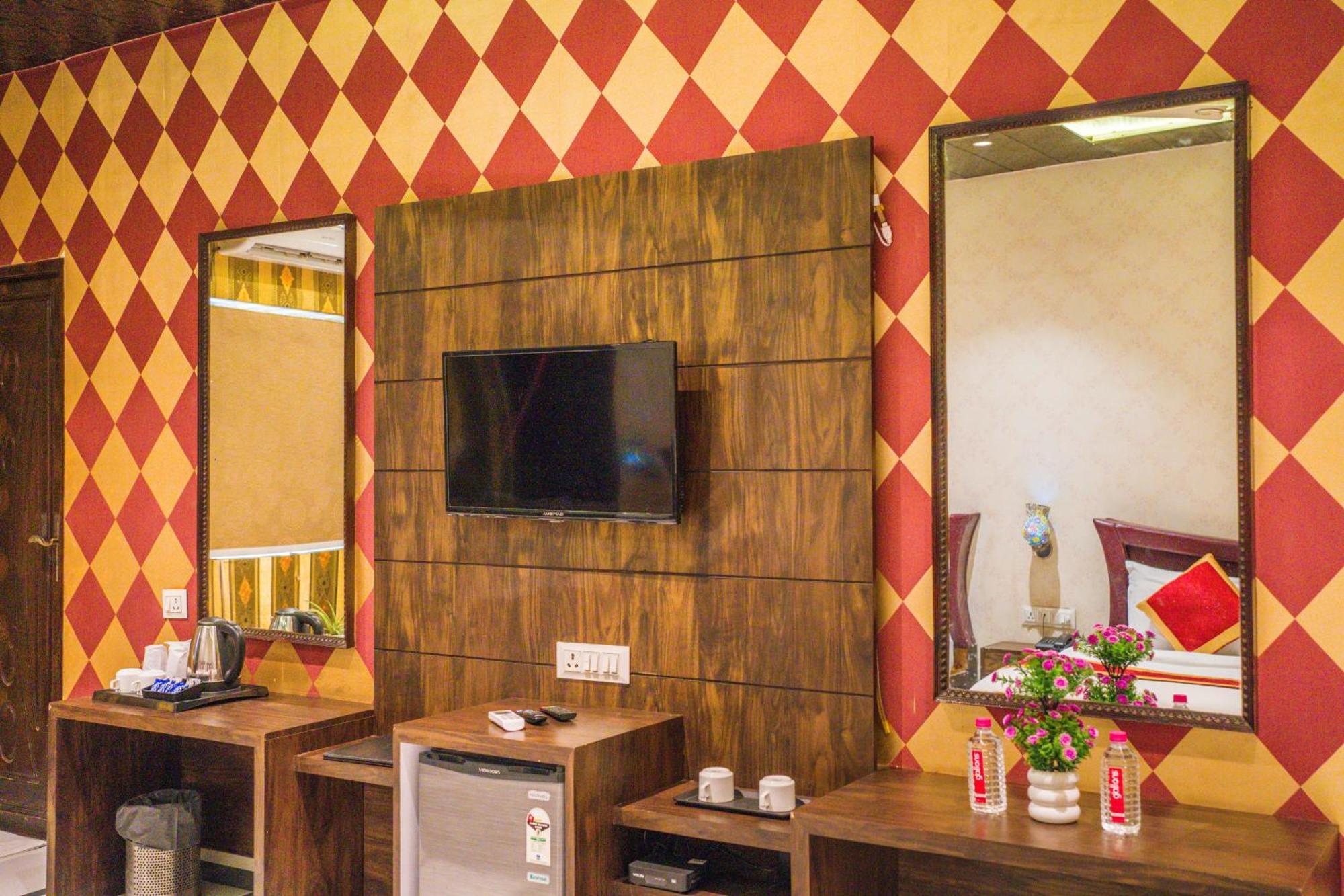Shiv Rudraksh Resort, Near Assi Ghat — Photos 3